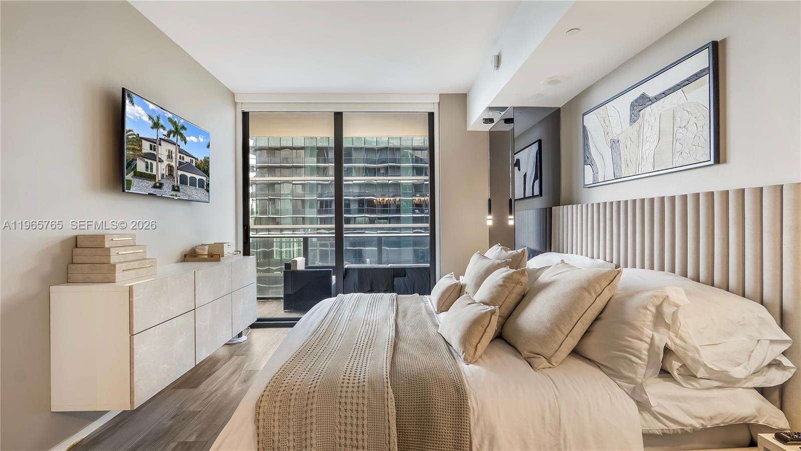 Sls Lux at 801 Miami Ave, Miami, FL 33130 - For Sale photo 4