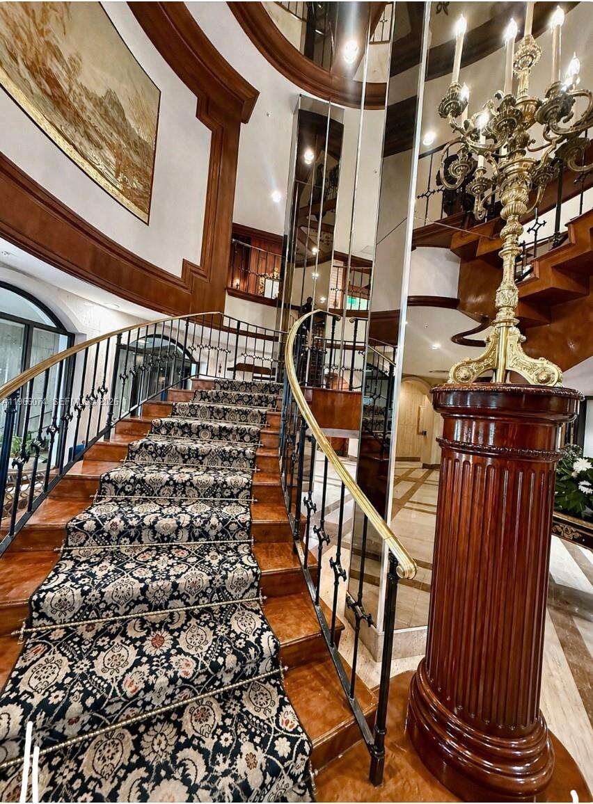 Maison Grande at 6039 Collins Ave, Miami Beach, FL 33140 - For Sale photo 10