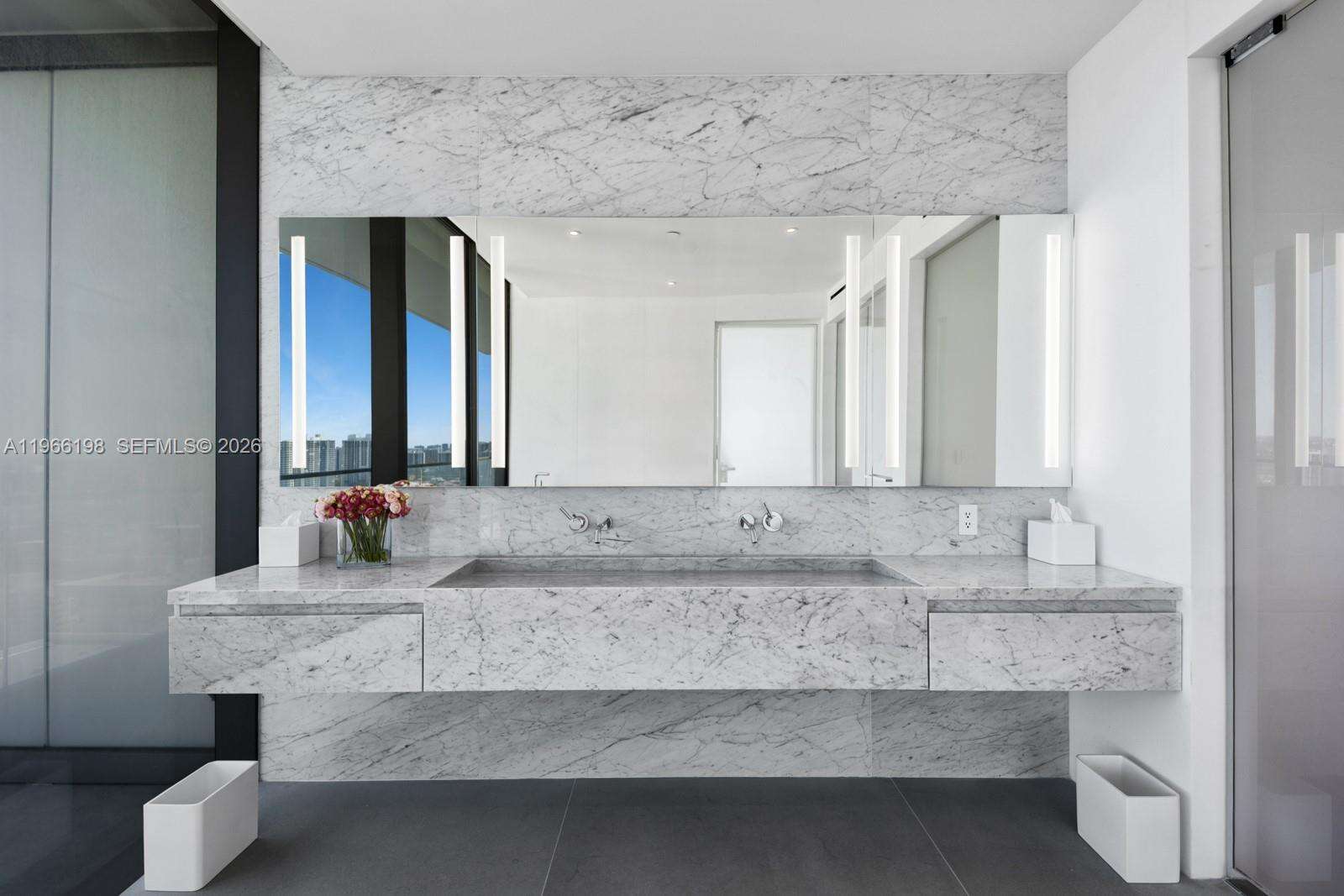 2000 OCEAN - 2000 Ocean Dr, Hallandale Beach, FL 33009 | Picture 20