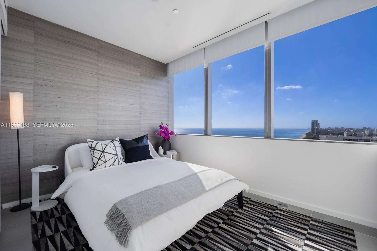 2000 OCEAN - 2000 Ocean Dr, Hallandale Beach, FL 33009 | Picture 28