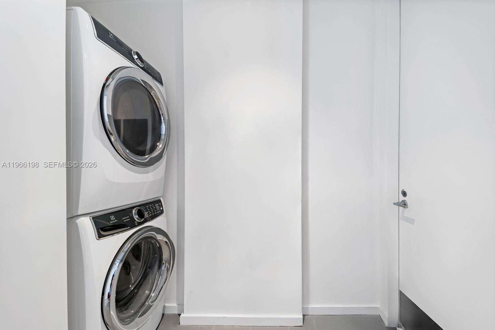 2000 OCEAN - 2000 Ocean Dr, Hallandale Beach, FL 33009 | Picture 55