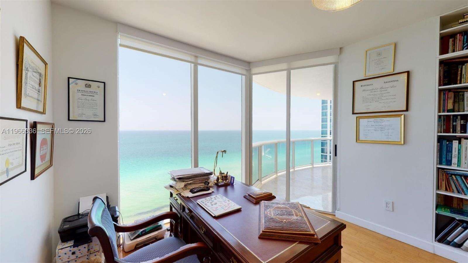 THE PINNACLE - 17555 Collins Ave, Sunny Isles Beach, FL 33160 | Picture 3