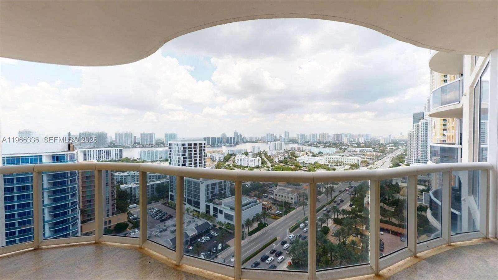 THE PINNACLE - 17555 Collins Ave, Sunny Isles Beach, FL 33160 | Picture 35