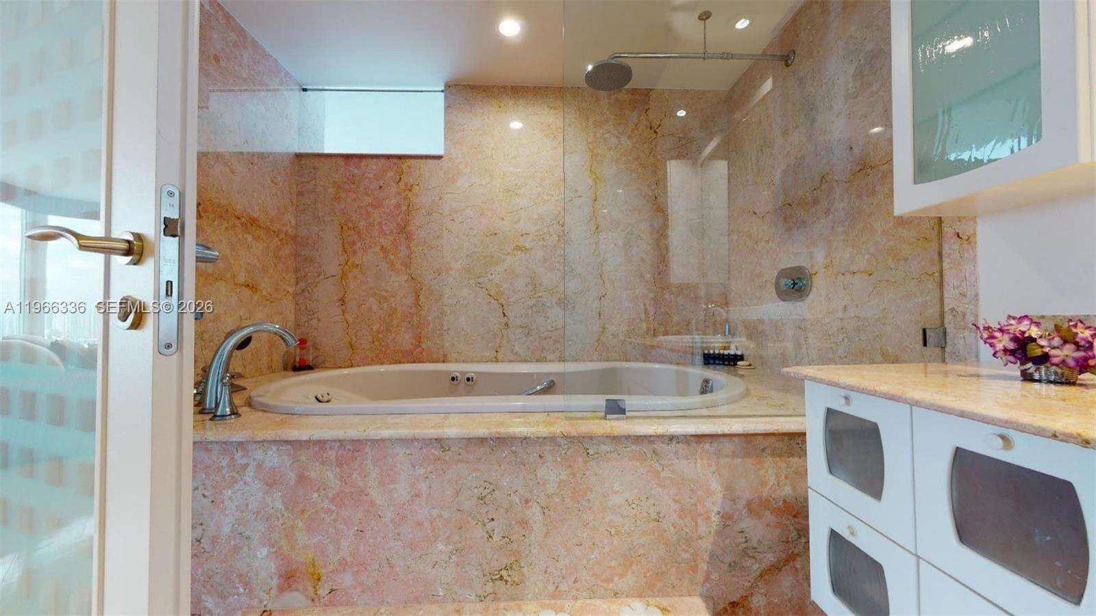 THE PINNACLE - 17555 Collins Ave, Sunny Isles Beach, FL 33160 | Picture 47