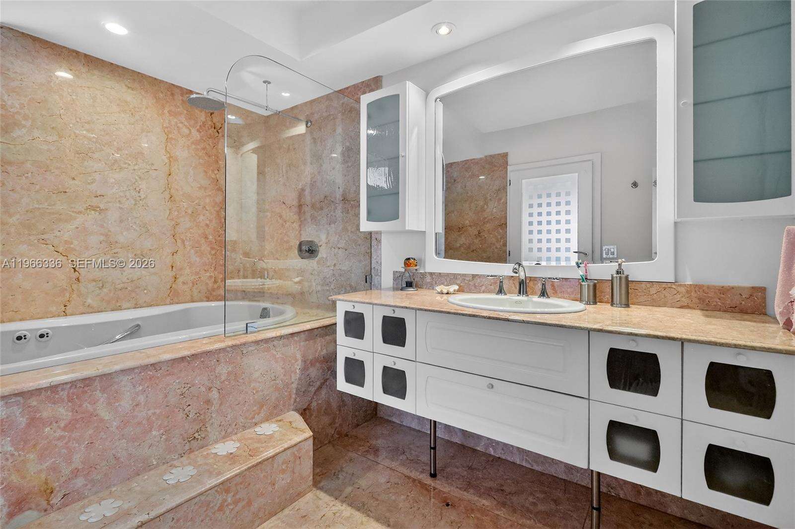 THE PINNACLE - 17555 Collins Ave, Sunny Isles Beach, FL 33160 | Picture 58