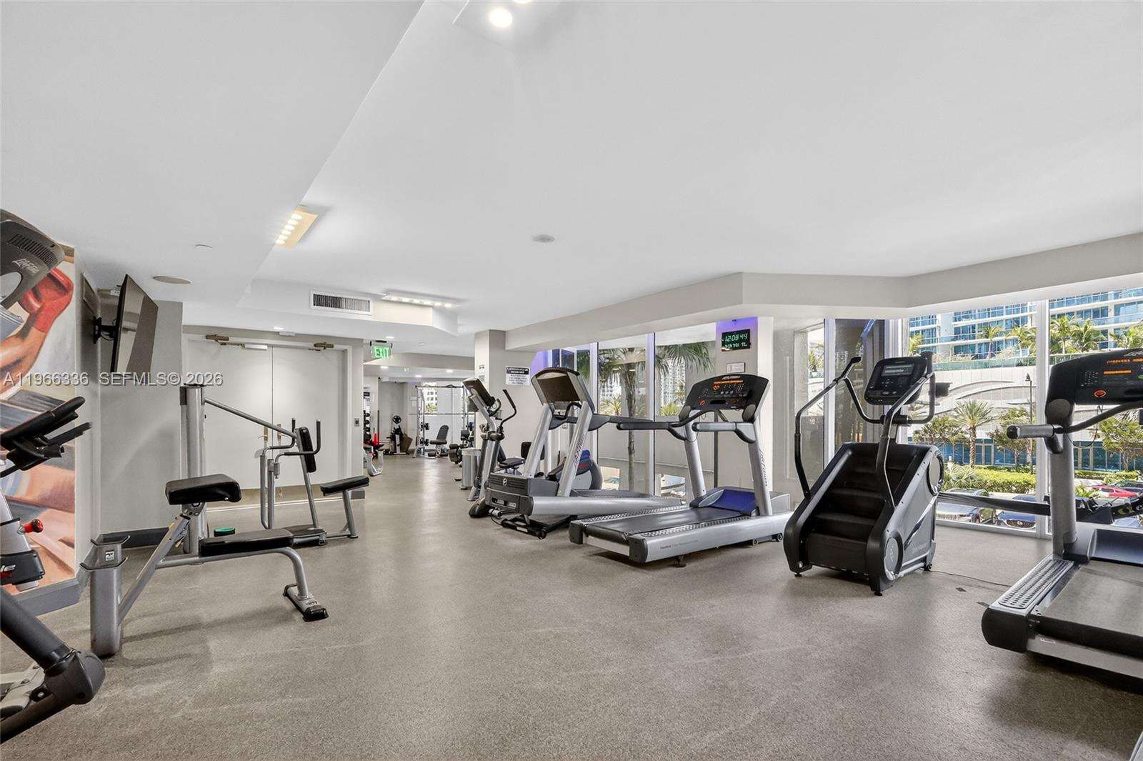 THE PINNACLE - 17555 Collins Ave, Sunny Isles Beach, FL 33160 | Picture 93