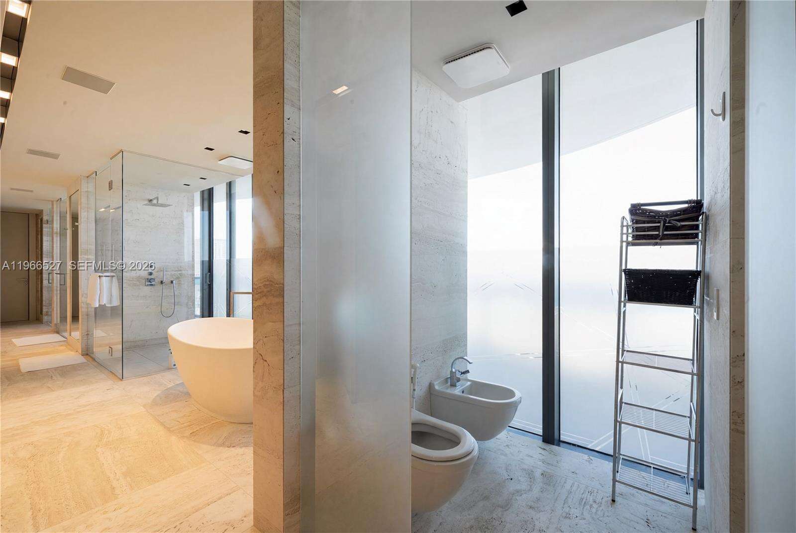 REGALIA - 19575 Collins Ave, Sunny Isles Beach, FL 33160 | Picture 21