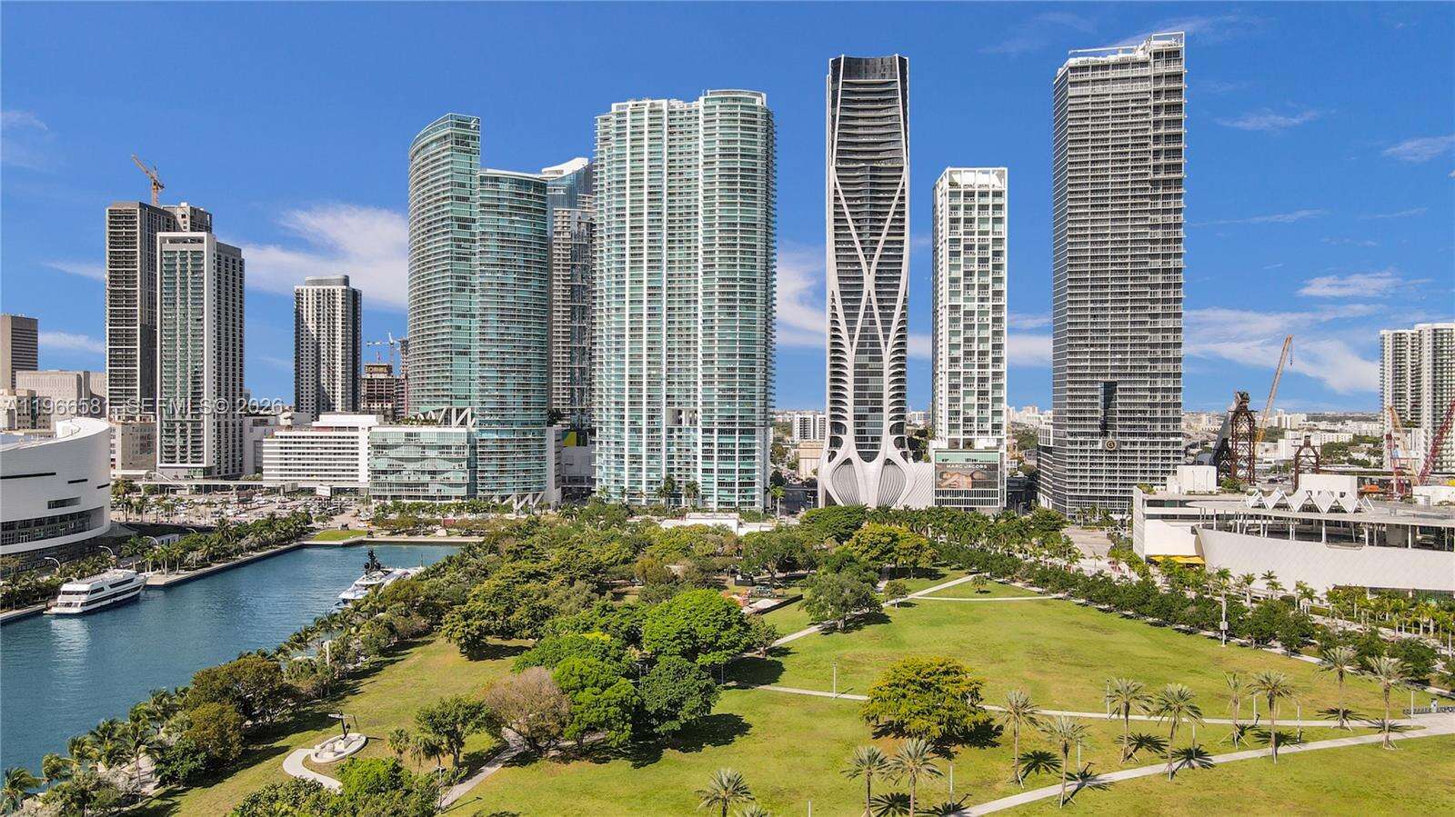 900 Biscayne at 900 Biscayne Blvd, Miami, FL 33132 - For Sale photo 17