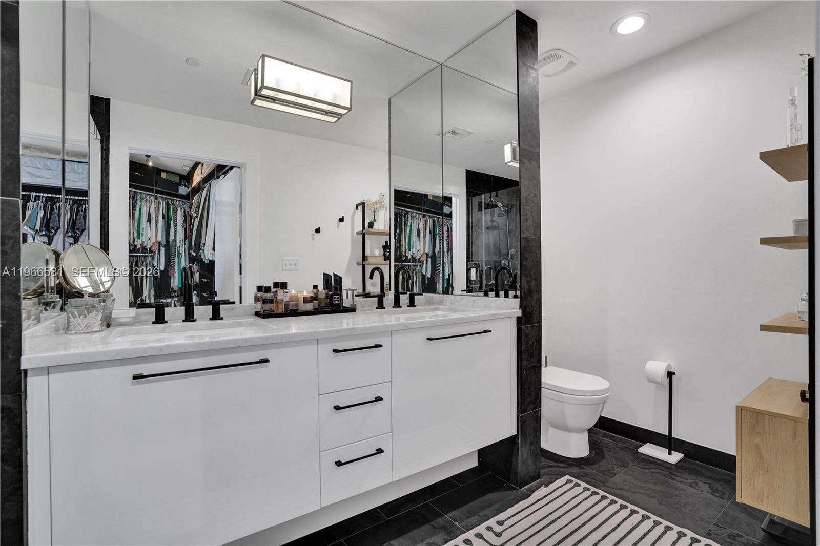900 Biscayne at 900 Biscayne Blvd, Miami, FL 33132 - For Sale photo 22