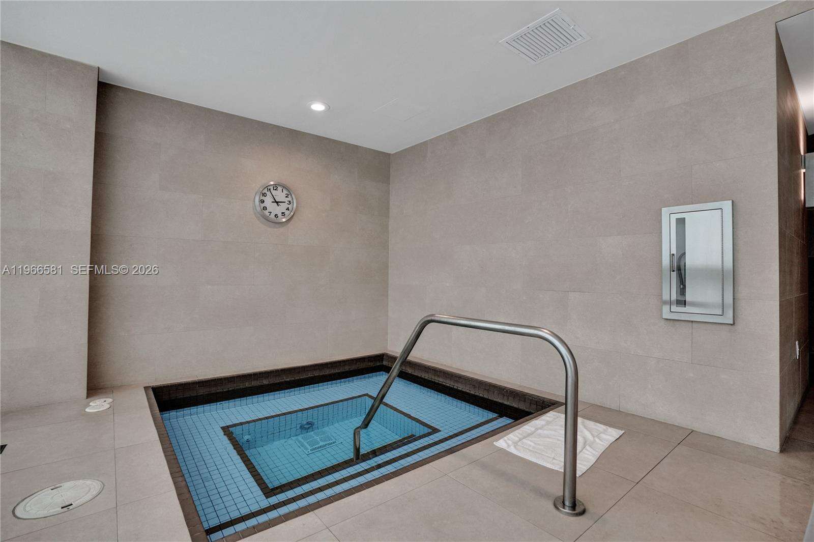 900 Biscayne at 900 Biscayne Blvd, Miami, FL 33132 - For Sale photo 49