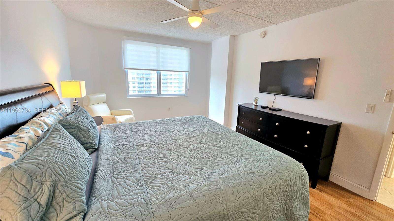 The Hemispheres at 1980 Ocean Dr, Hallandale Beach, FL 33009 - For Sale photo 18