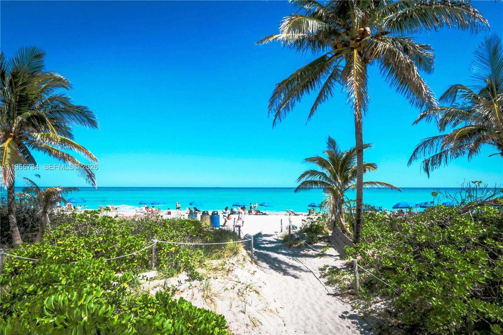 The Hemispheres at 1980 Ocean Dr, Hallandale Beach, FL 33009 - For Sale photo 36