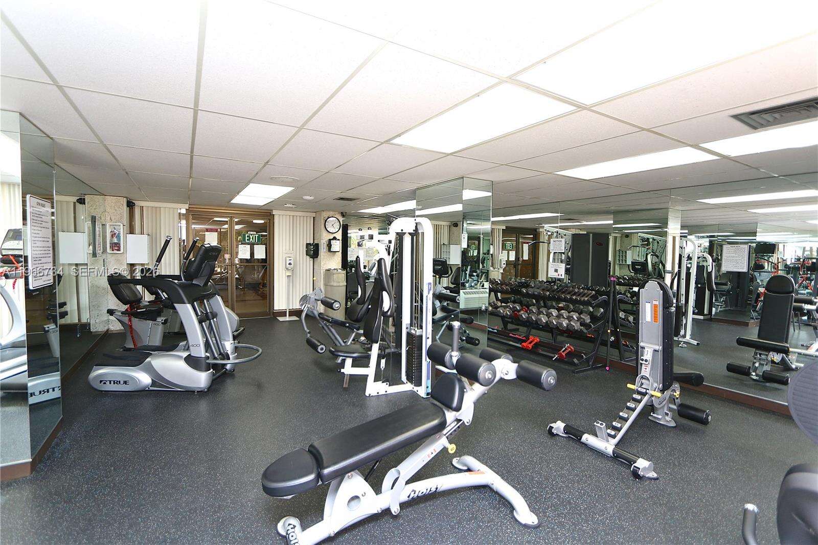 The Hemispheres at 1980 Ocean Dr, Hallandale Beach, FL 33009 - For Sale photo 39