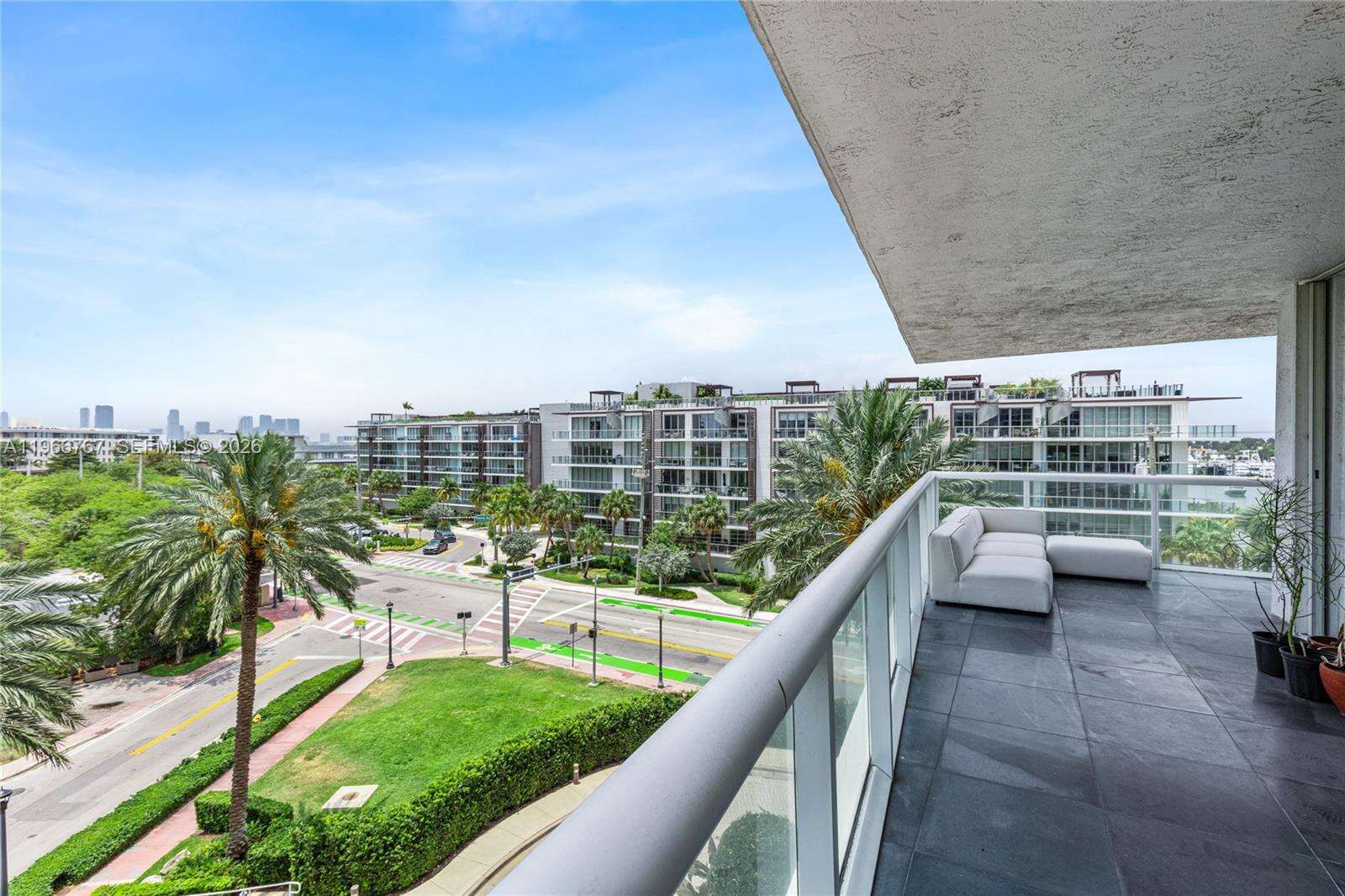 THE GRAND VENETIAN - 10 Venetian Way, Miami Beach, FL 33139 | Picture 23