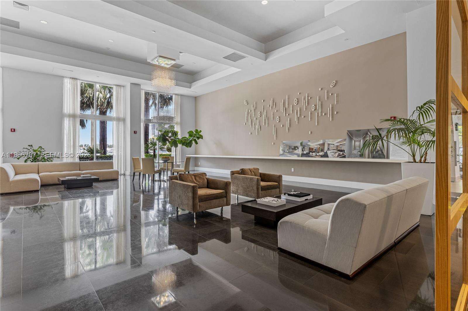THE GRAND VENETIAN - 10 Venetian Way, Miami Beach, FL 33139 | Picture 30