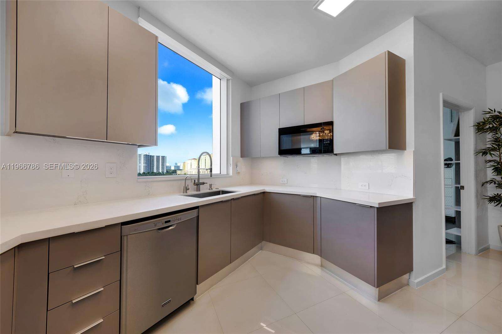 3030 Aventura at 3030 188 St, Aventura, FL 33180 - For Sale photo 13