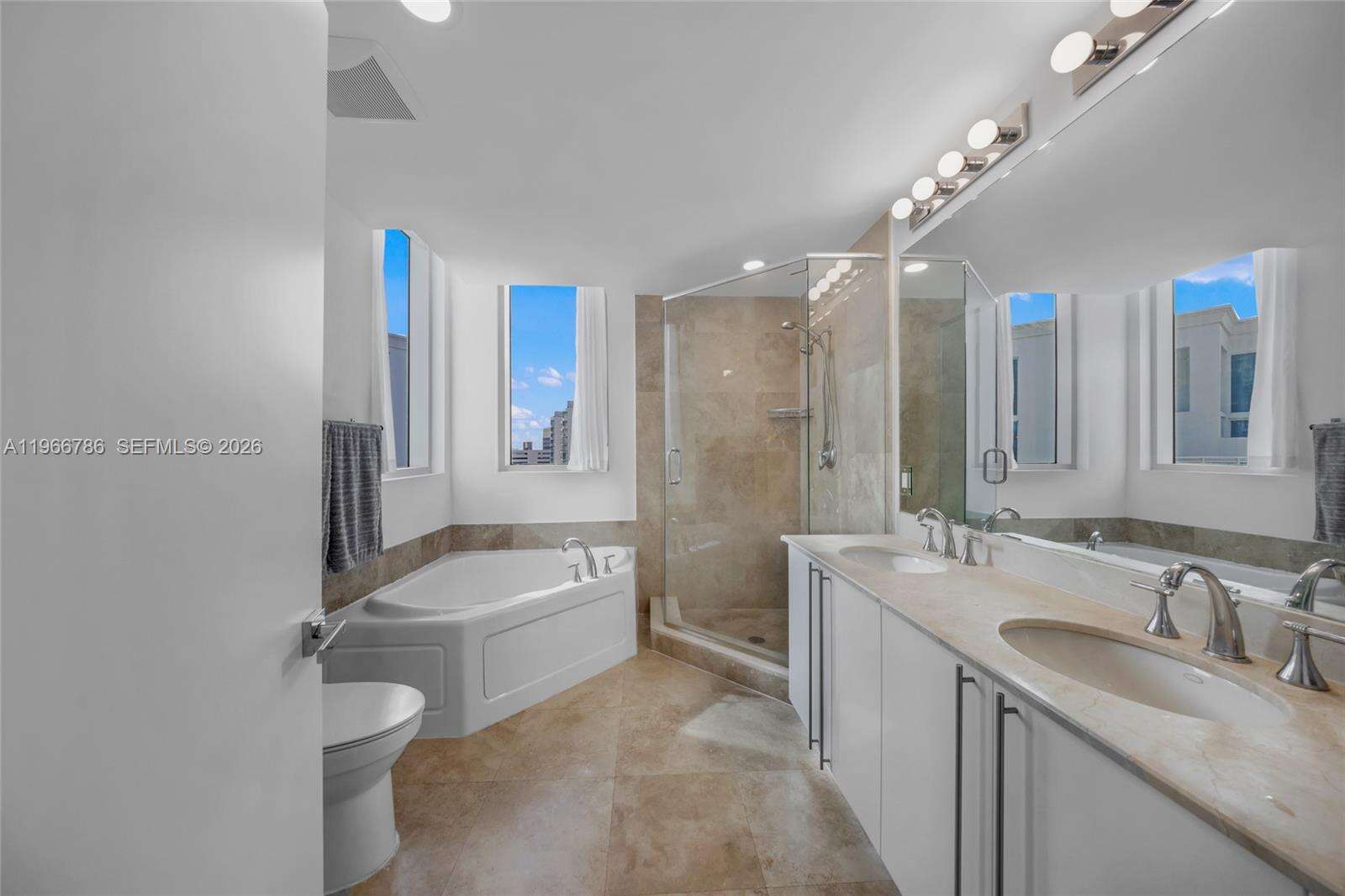 3030 Aventura at 3030 188 St, Aventura, FL 33180 - For Sale photo 27