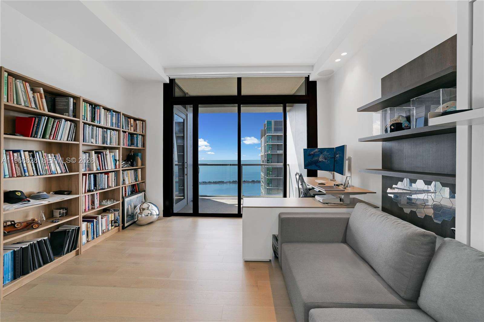 MILLENNIUM TOWER - 1425 Brickell Ave, Miami, FL 33131 | Picture 19