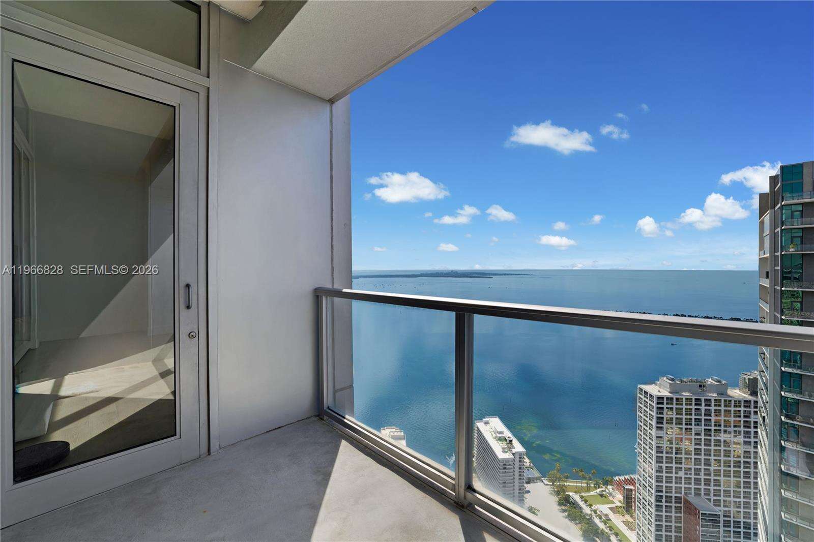 MILLENNIUM TOWER - 1425 Brickell Ave, Miami, FL 33131 | Picture 27