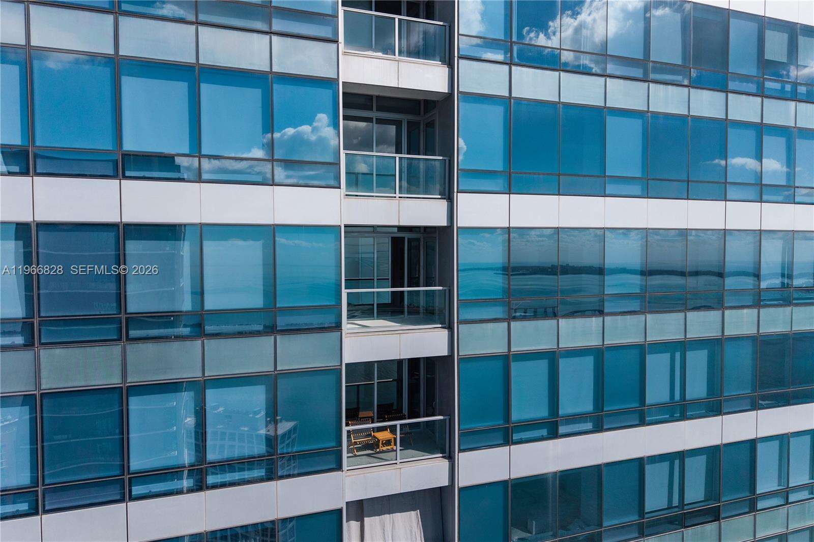 MILLENNIUM TOWER - 1425 Brickell Ave, Miami, FL 33131 | Picture 29