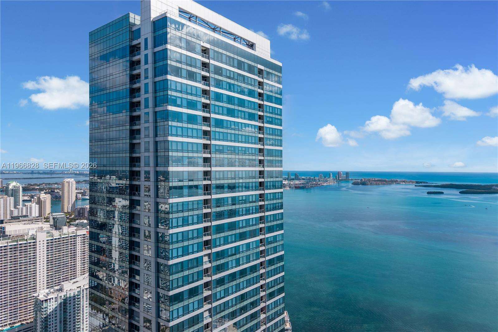MILLENNIUM TOWER - 1425 Brickell Ave, Miami, FL 33131 | Picture 30