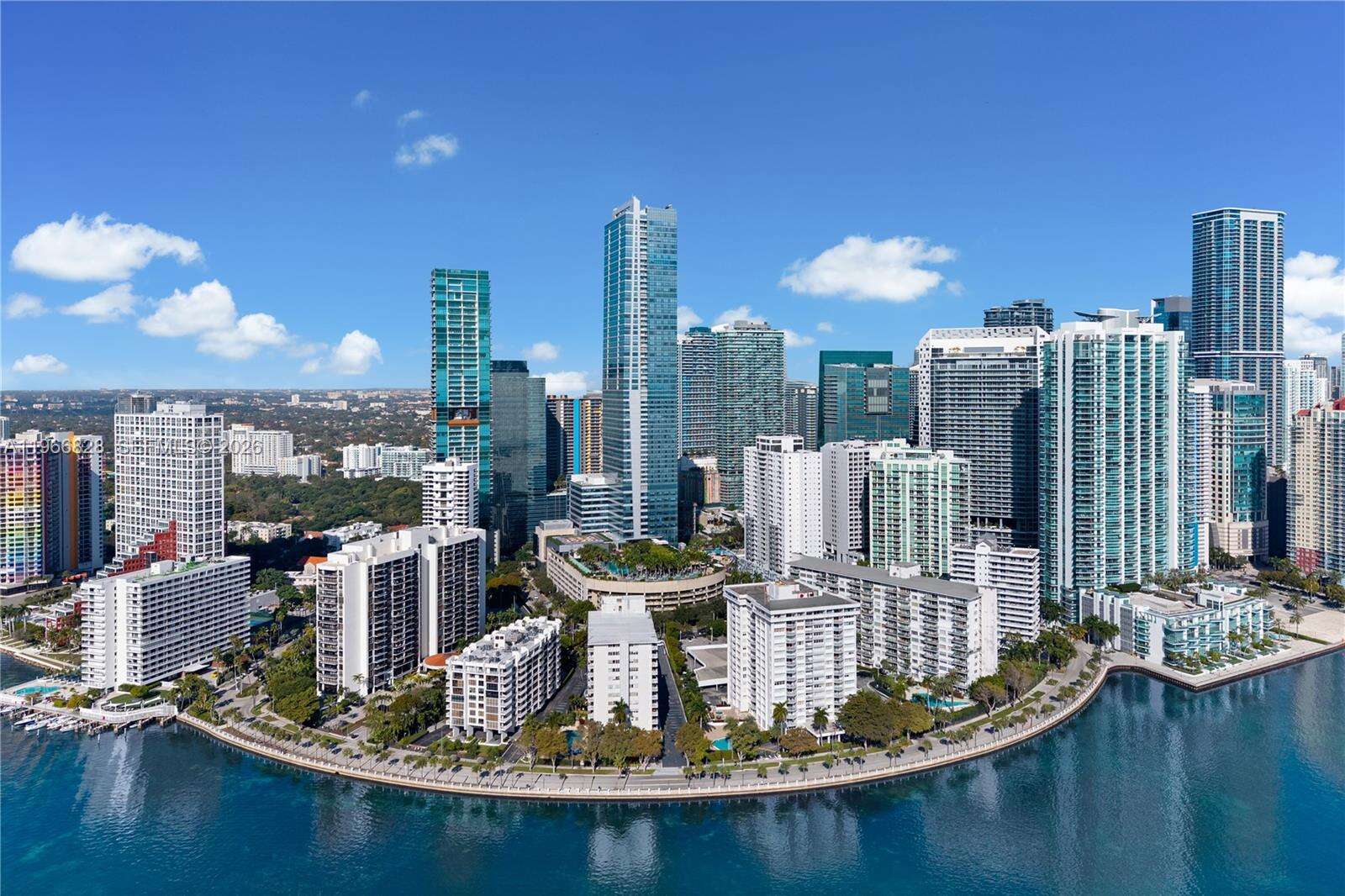 MILLENNIUM TOWER - 1425 Brickell Ave, Miami, FL 33131 | Picture 34