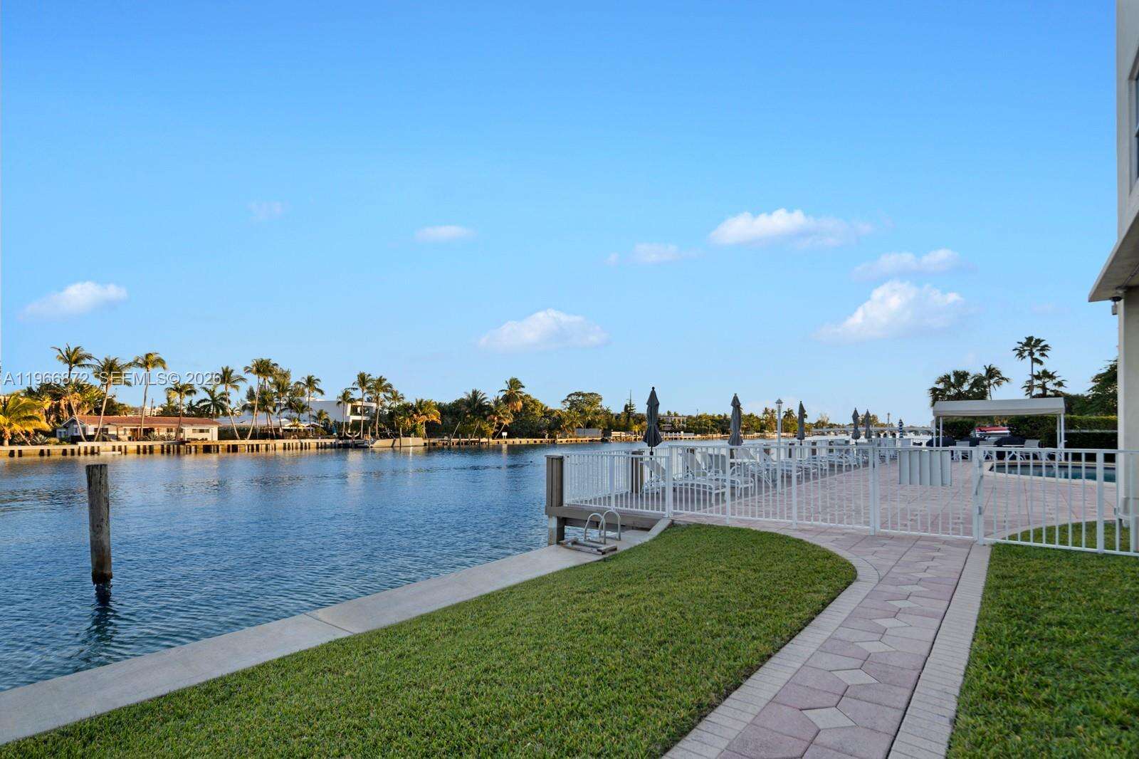 CARAVELLE - 9111 Bay Harbor Dr, Bay Harbor Islands, FL 33154 | Picture 37