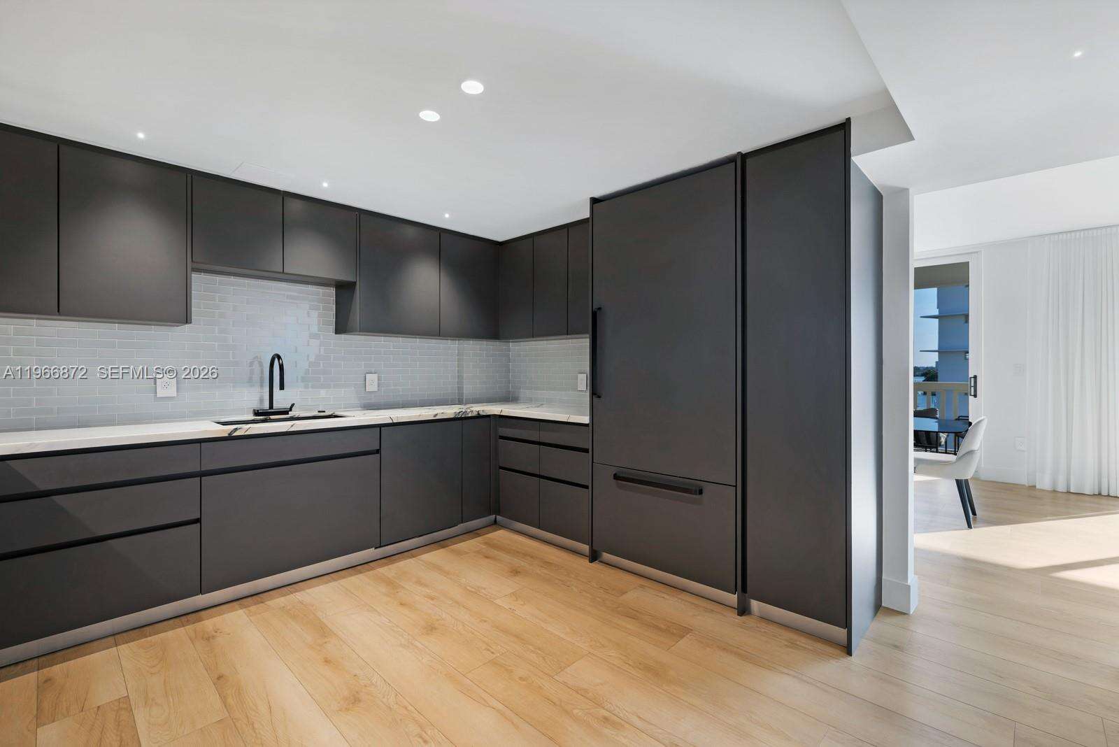 CARAVELLE - 9111 Bay Harbor Dr, Bay Harbor Islands, FL 33154 | Picture 10