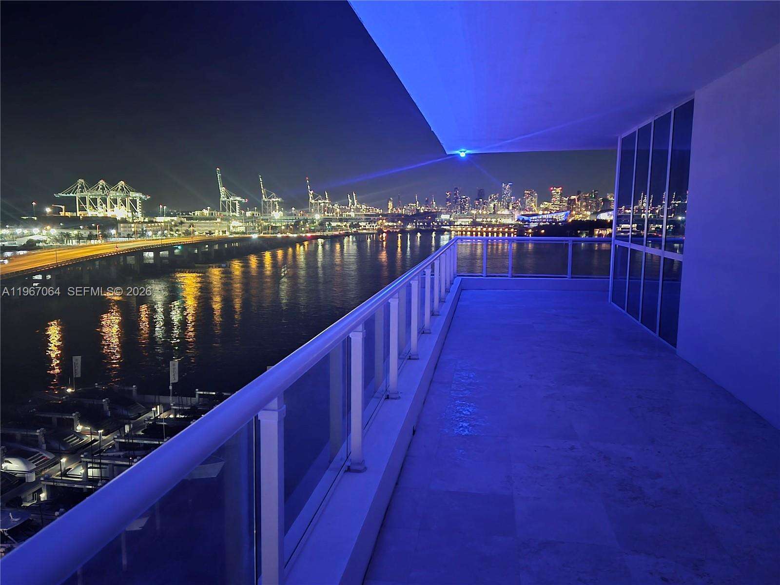 THE BENTLEY BAY - 540 W Ave, Miami Beach, FL 33139 | Picture 25