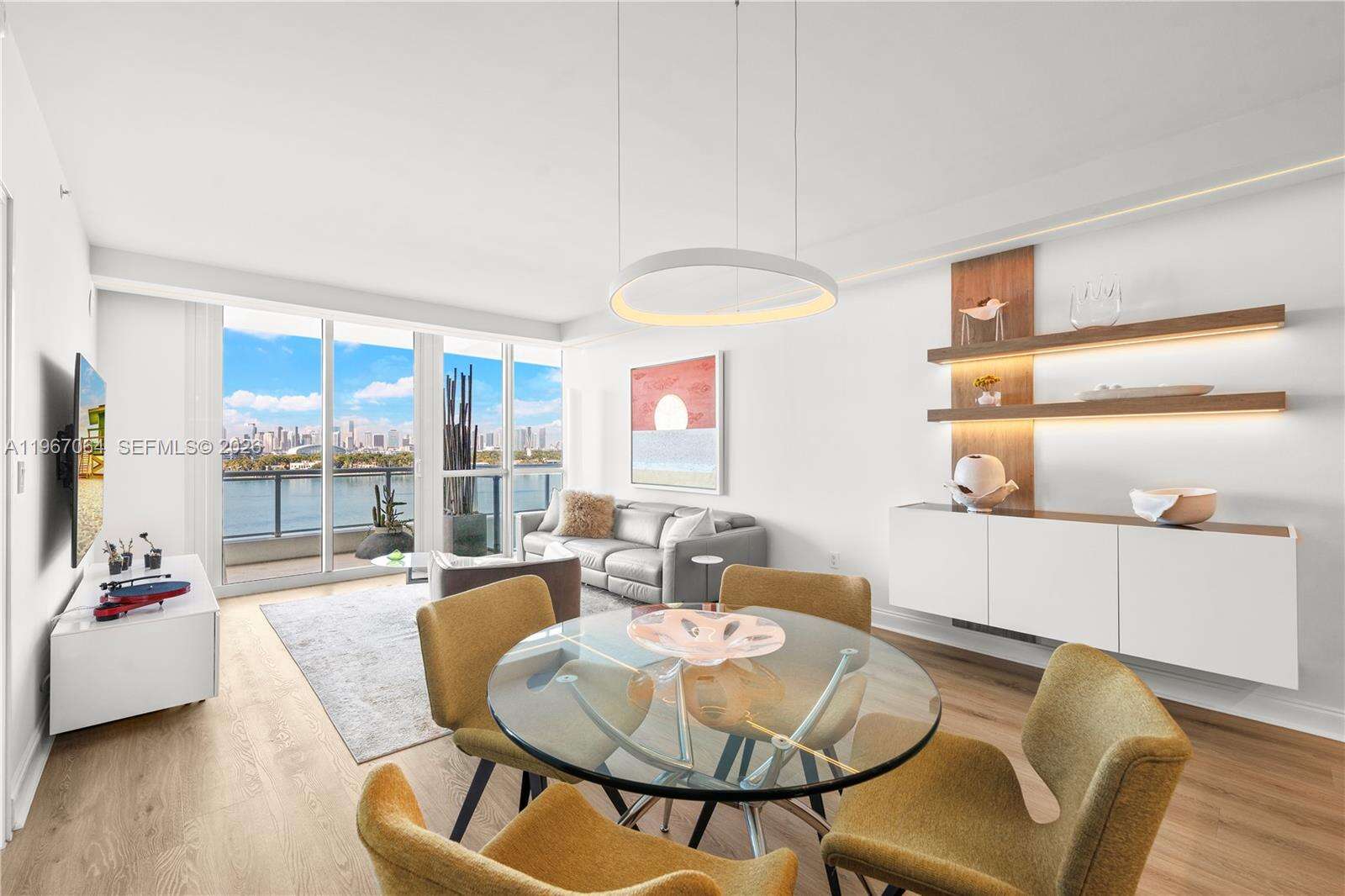 THE BENTLEY BAY - 540 W Ave, Miami Beach, FL 33139 | Picture 8