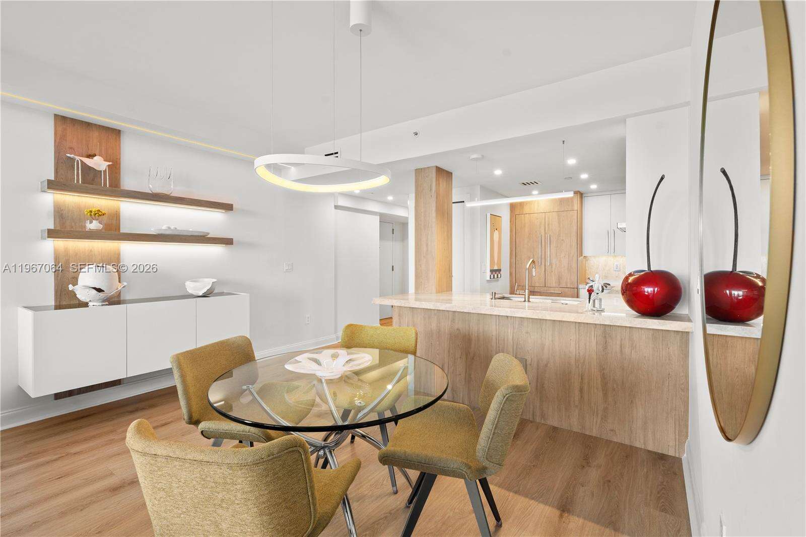 THE BENTLEY BAY - 540 W Ave, Miami Beach, FL 33139 | Picture 9