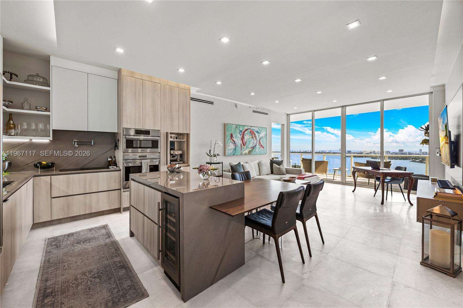 PARAMOUNT BAY - 2020 Bayshore Dr, Miami, FL 33137 | Picture 1