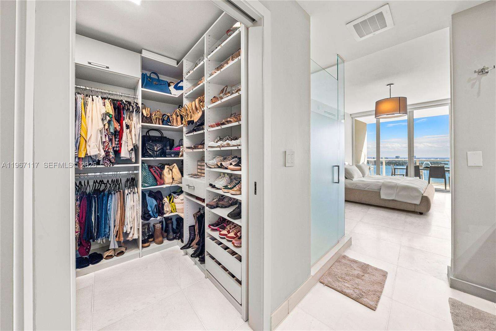 PARAMOUNT BAY - 2020 Bayshore Dr, Miami, FL 33137 | Picture 19