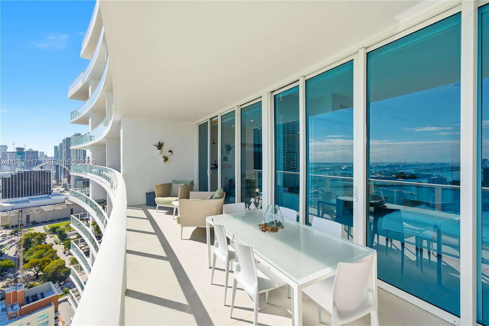 PARAMOUNT BAY - 2020 Bayshore Dr, Miami, FL 33137 | Picture 6