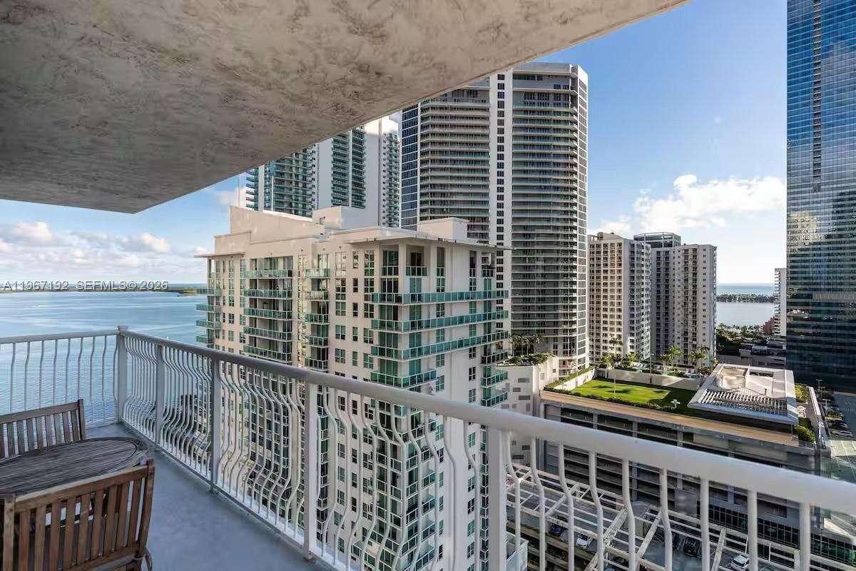 The Club At Brickell Bay at 1200 Brickell Bay Dr, Miami, FL 33131 - For Sale photo 2