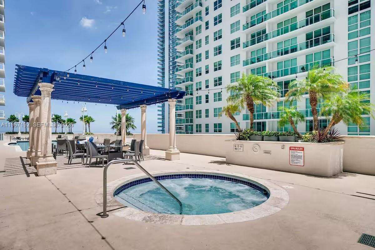 The Club At Brickell Bay at 1200 Brickell Bay Dr, Miami, FL 33131 - For Sale photo 22