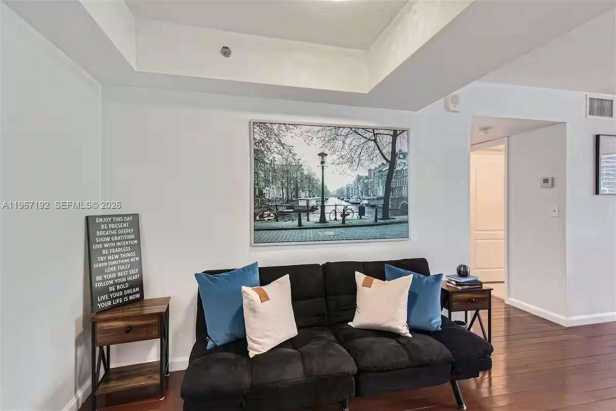 The Club At Brickell Bay at 1200 Brickell Bay Dr, Miami, FL 33131 - For Sale photo 6