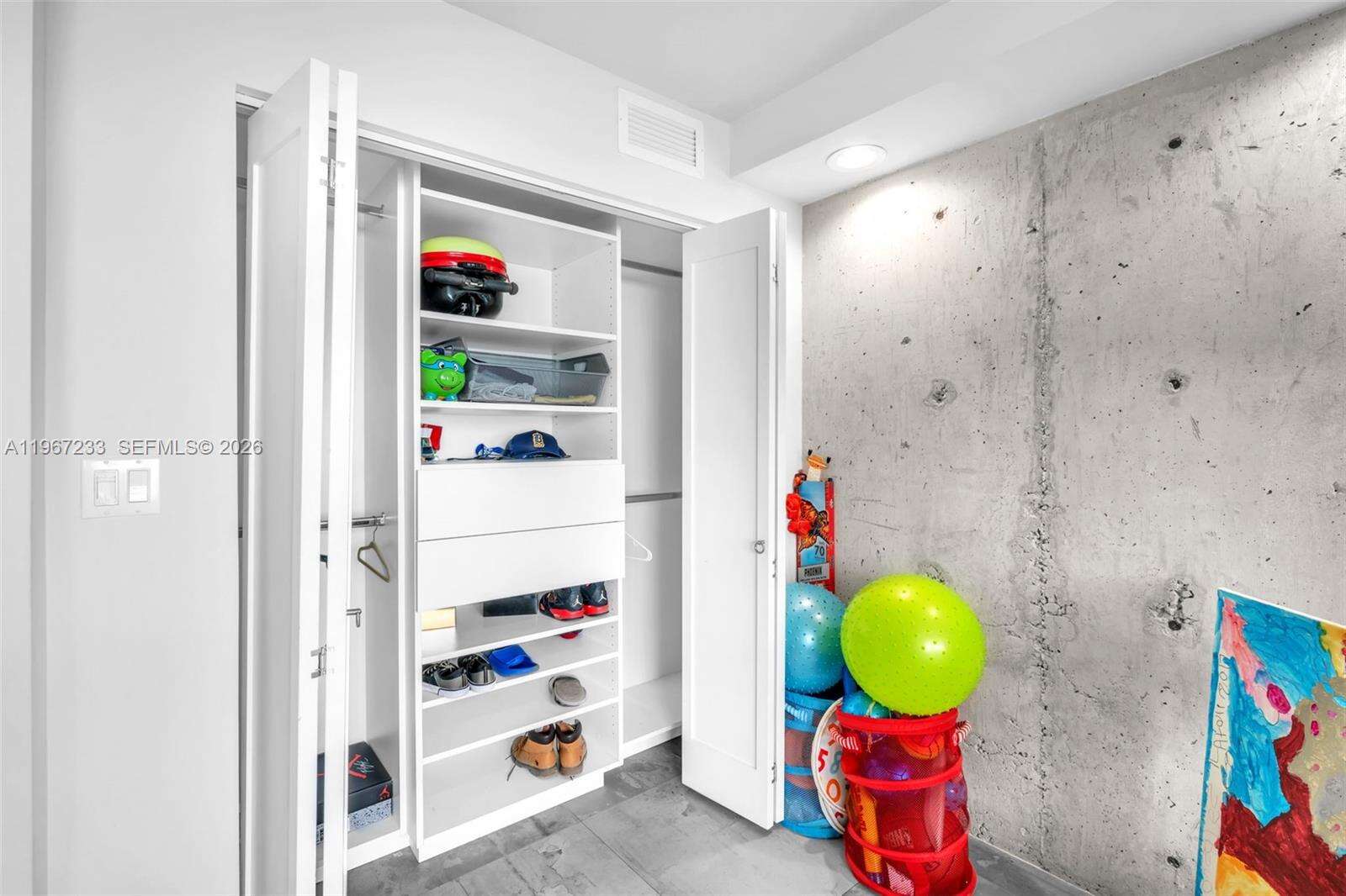 Burleigh House at 7135 Collins Ave, Miami Beach, FL 33141 - For Sale photo 13