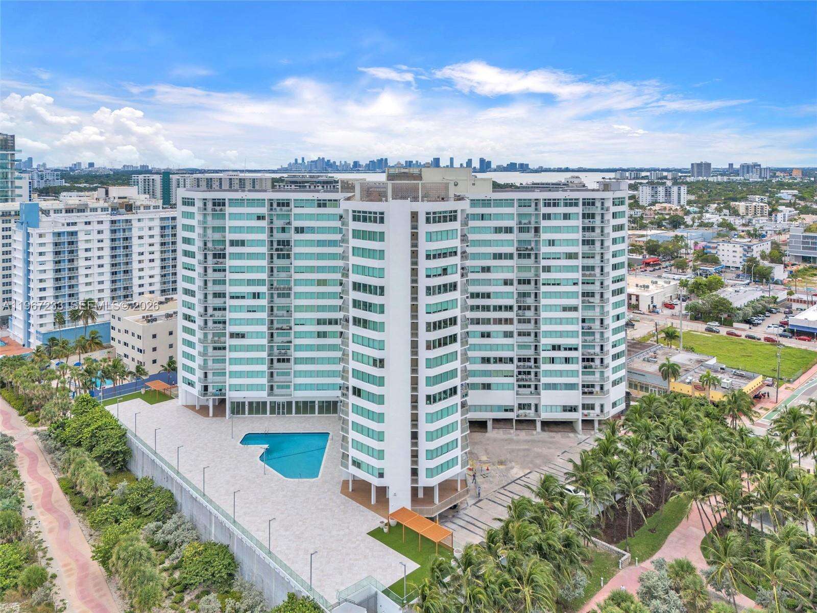 Burleigh House at 7135 Collins Ave, Miami Beach, FL 33141 - For Sale photo 25