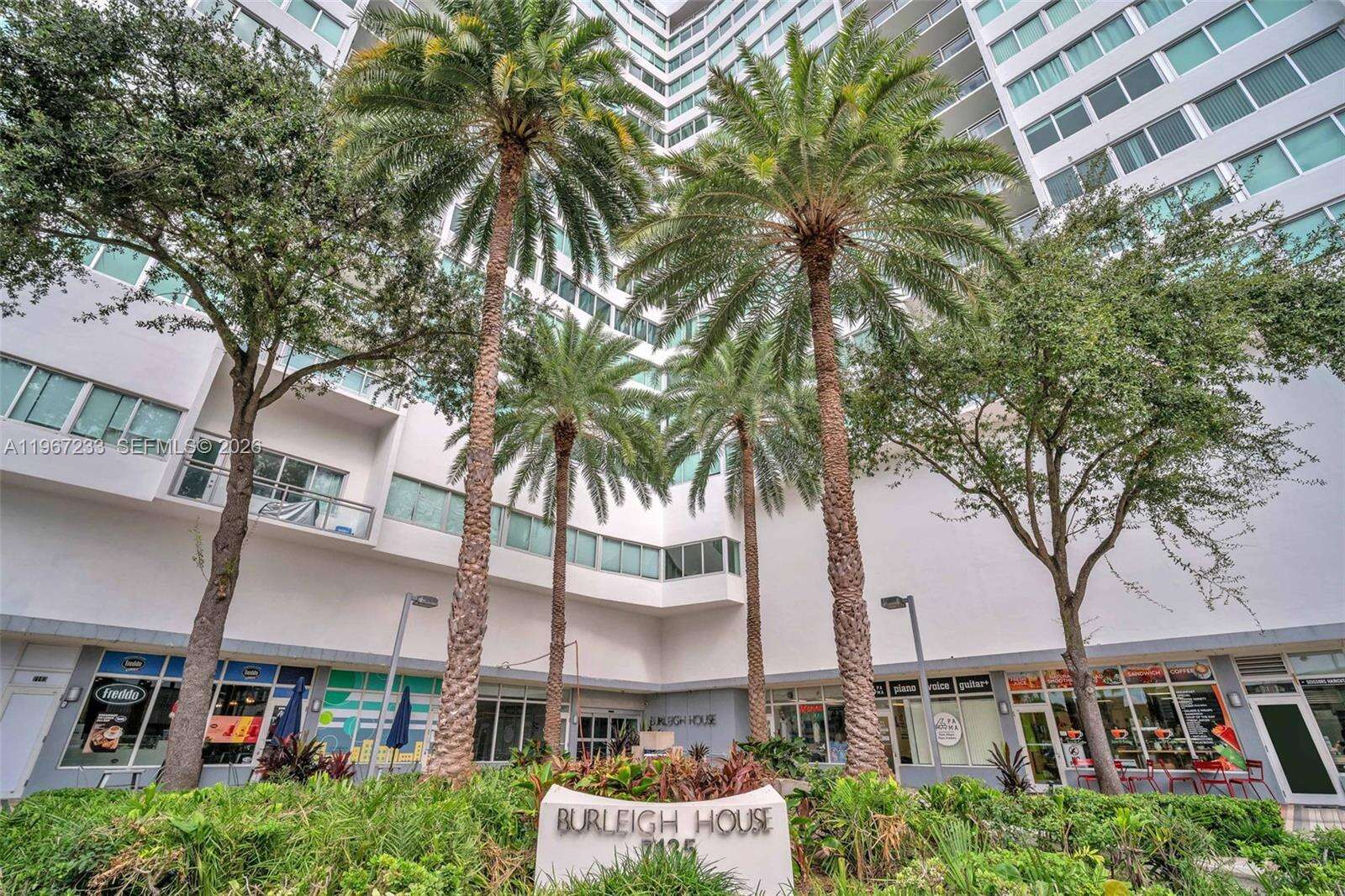 Burleigh House at 7135 Collins Ave, Miami Beach, FL 33141 - For Sale photo 27