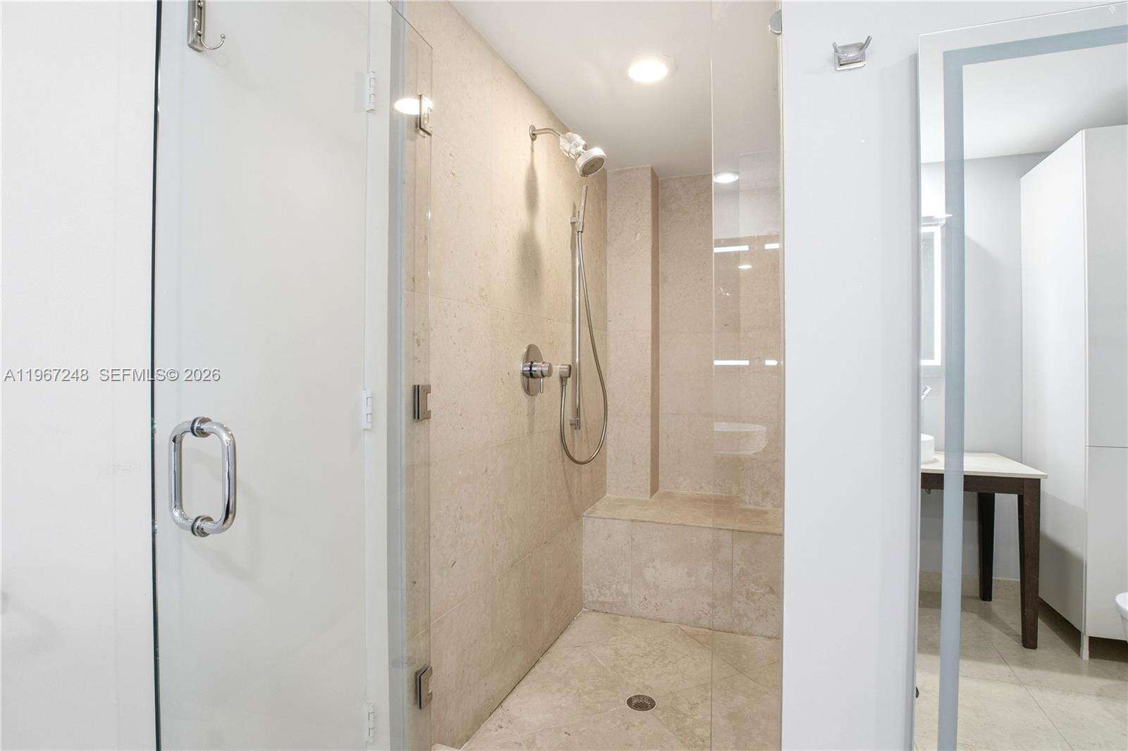 Icon Brickell 2 at 495 Brickell Ave, Miami, FL 33131 - For Sale photo 12