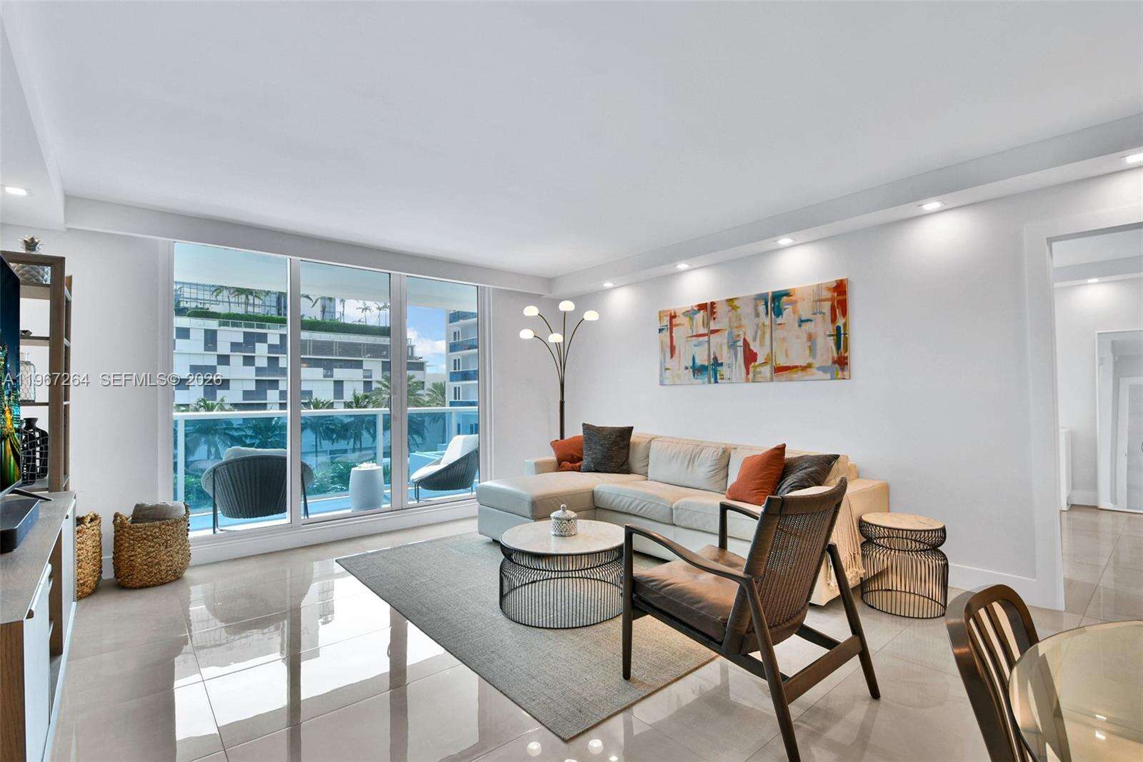 RONEY PALACE - 2301 Collins Ave, Miami Beach, FL 33139 | Picture 5