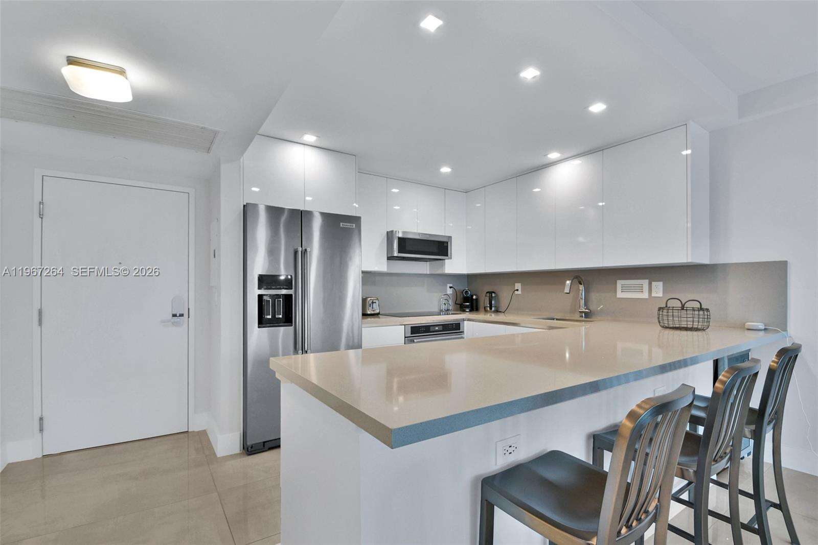 RONEY PALACE - 2301 Collins Ave, Miami Beach, FL 33139 | Picture 7