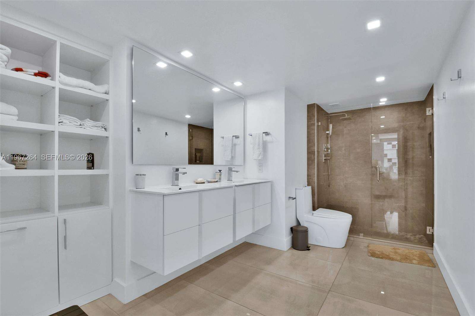 RONEY PALACE - 2301 Collins Ave, Miami Beach, FL 33139 | Picture 10
