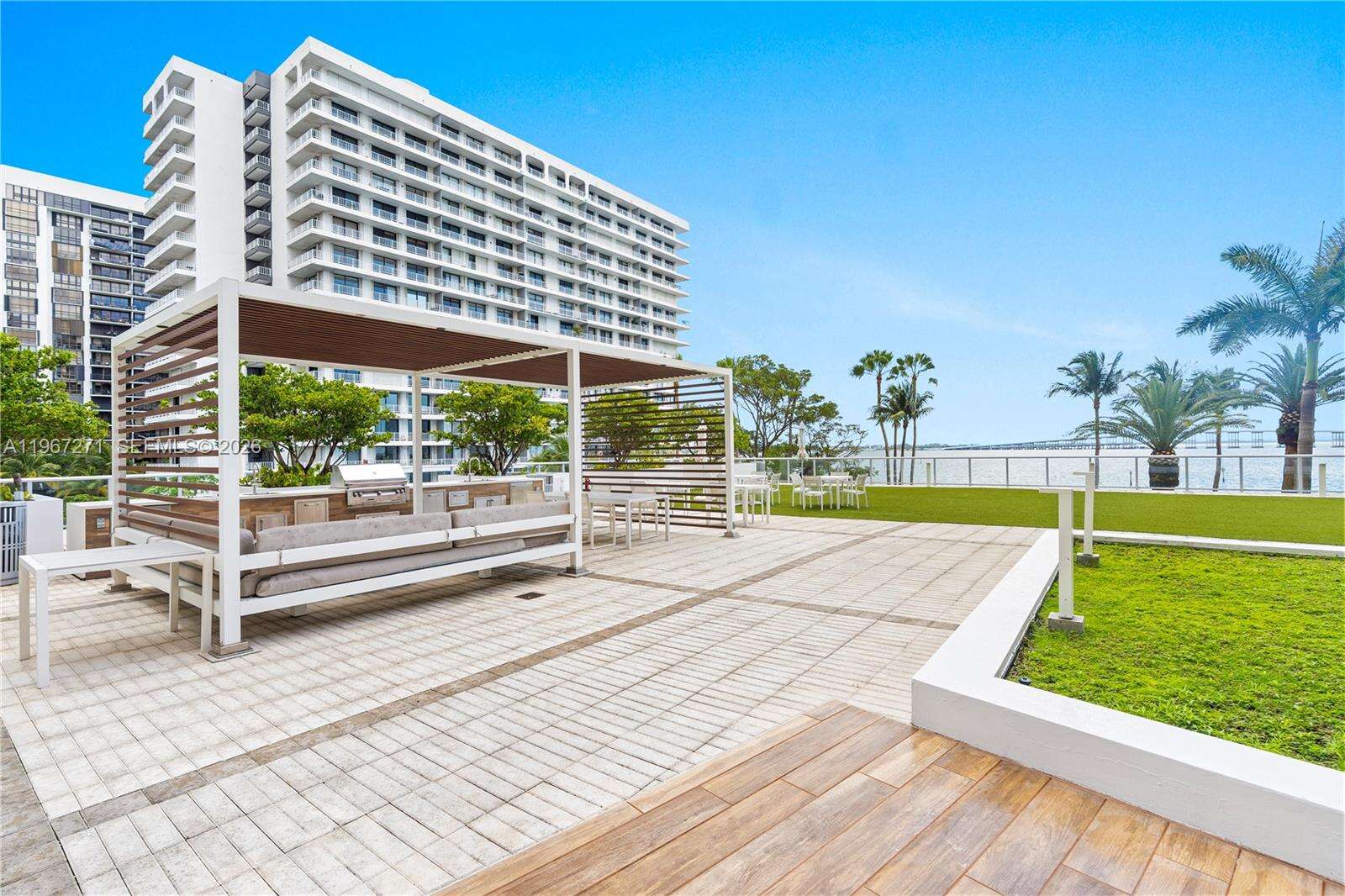 THE PALACE - 1541 Brickell Ave, Miami, FL 33129 | Picture 47