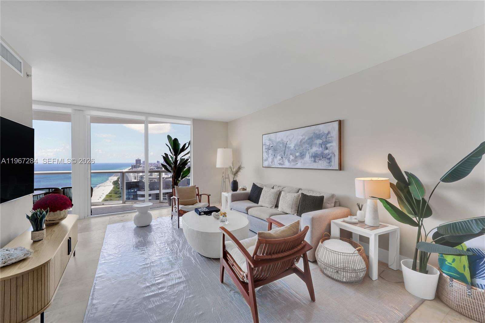 AKOYA - , Miami Beach, FL 33141 | Picture 11