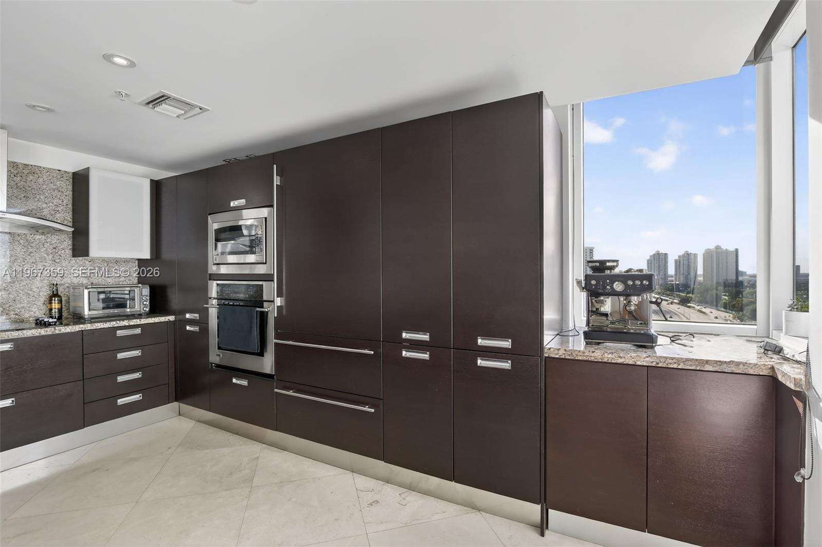 The Parc at 19400 Turnberry Way, Aventura, FL 33180 - For Sale photo 16