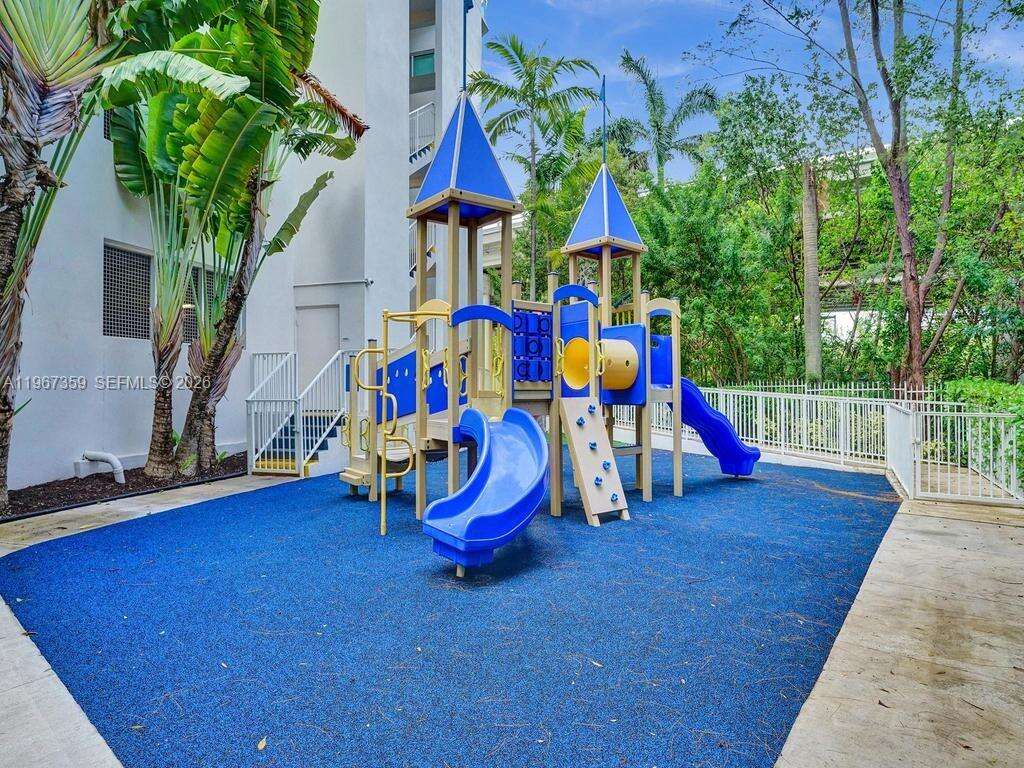 The Parc at 19400 Turnberry Way, Aventura, FL 33180 - For Sale photo 58