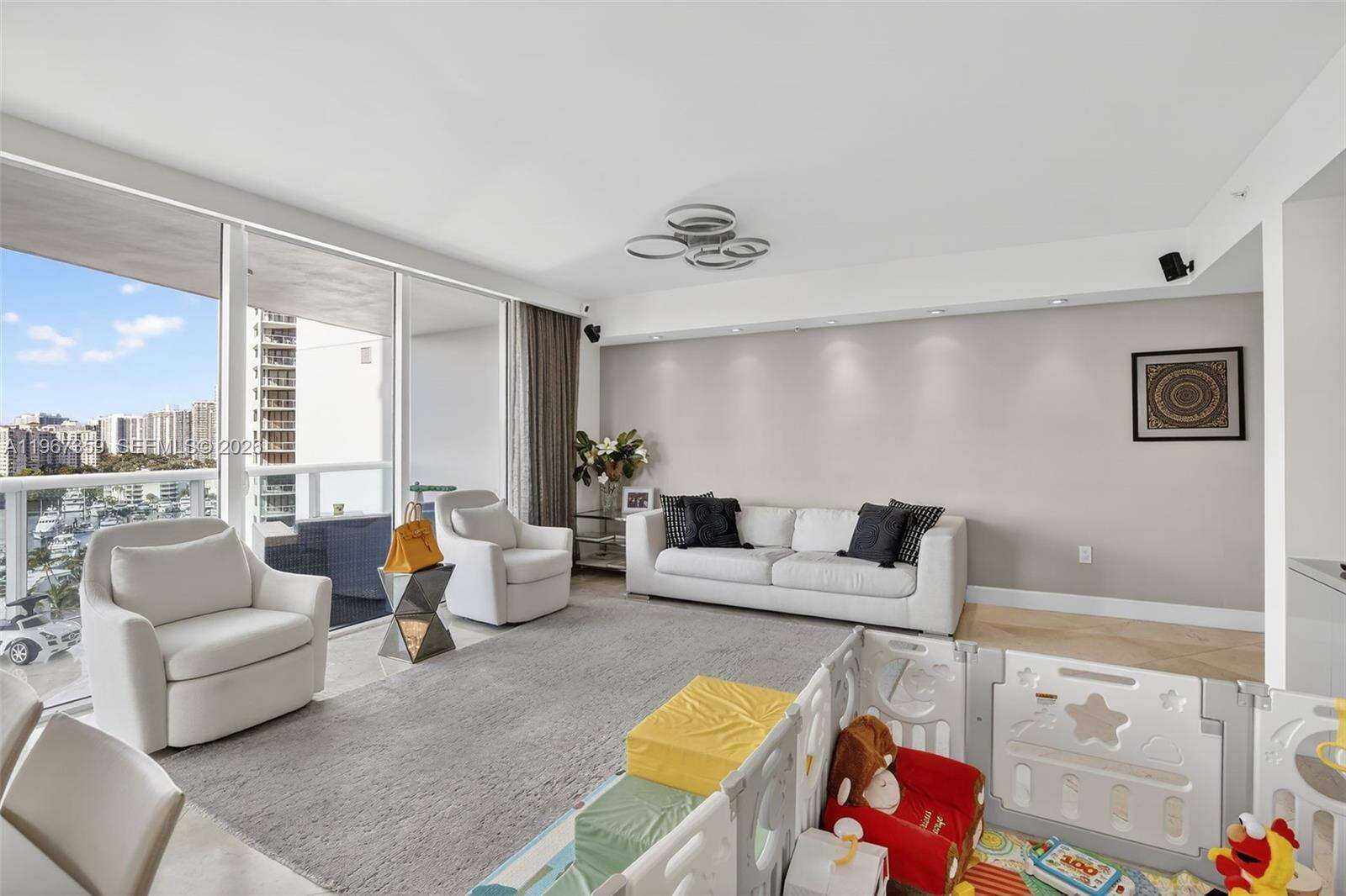 The Parc at 19400 Turnberry Way, Aventura, FL 33180 - For Sale photo 7