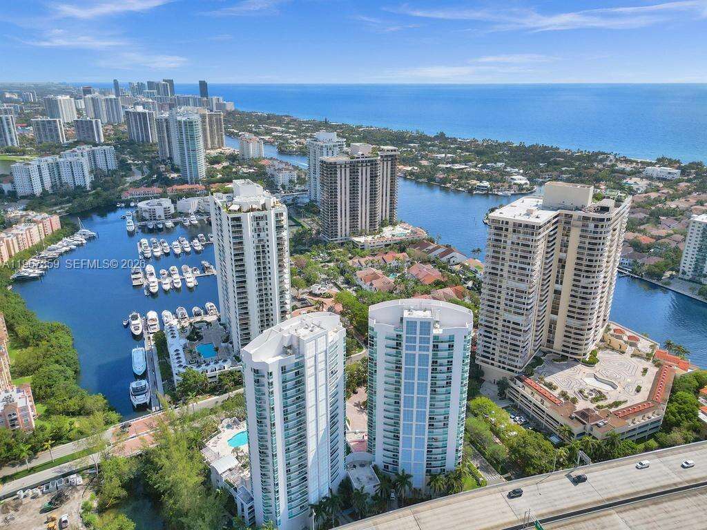 The Parc at 19400 Turnberry Way, Aventura, FL 33180 - For Sale photo 8
